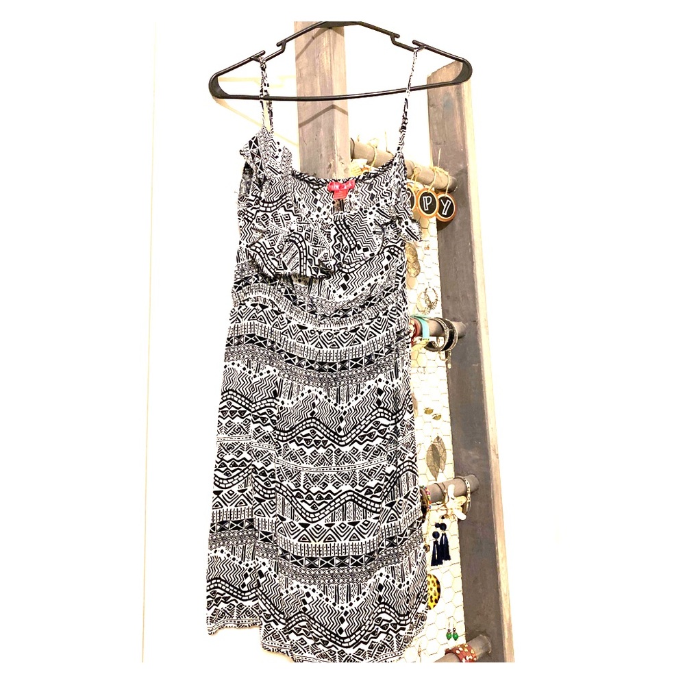 Mix & Co | Black & White | Tribal Print Dress